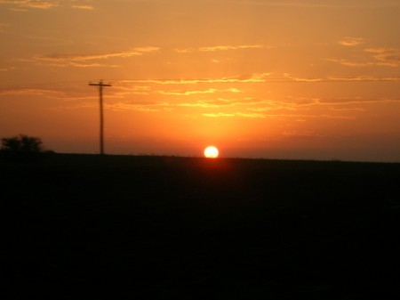 UN ATARDECER EN EL VIEJO MANZANO